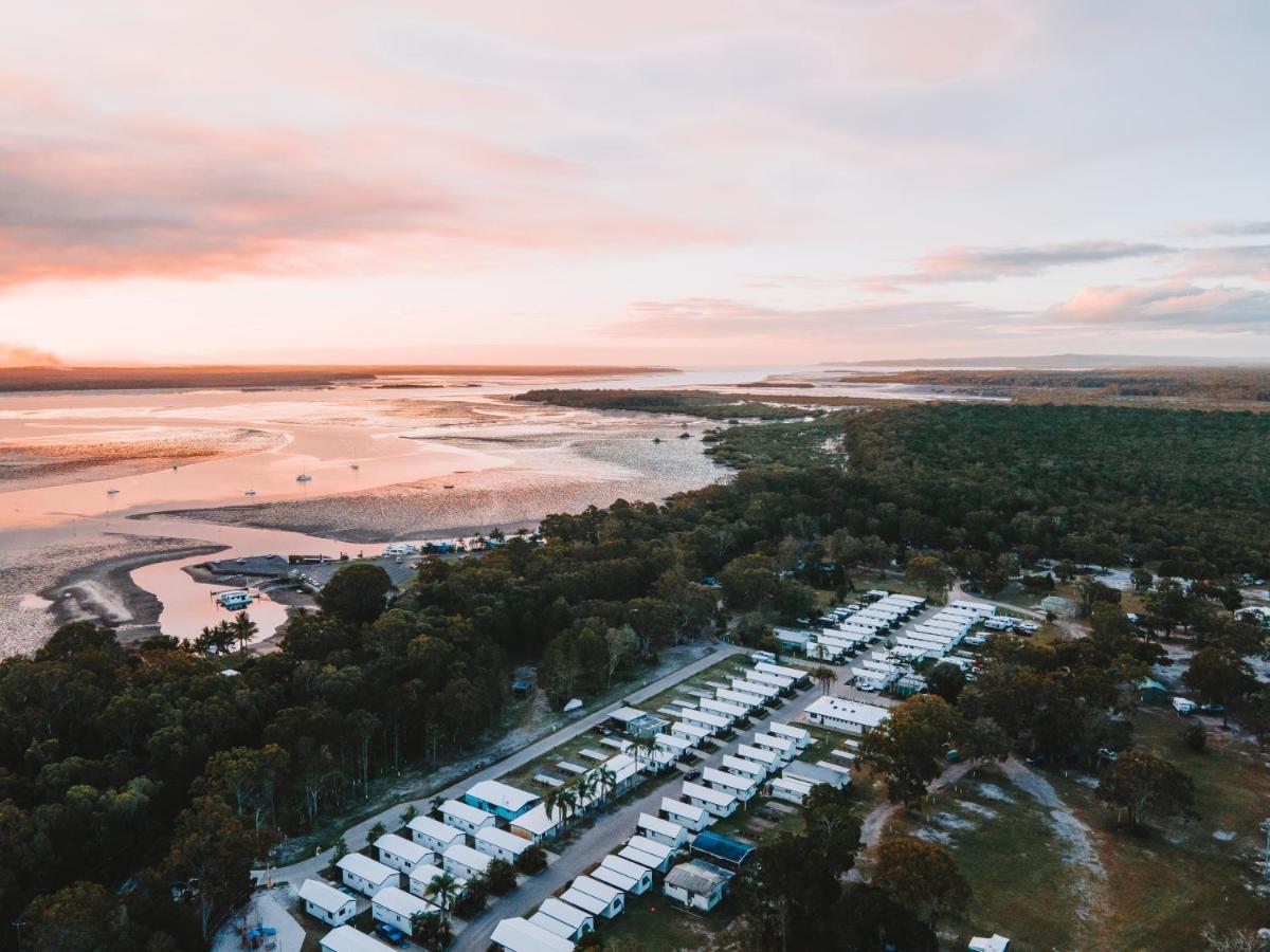 Big4 Breeze Holiday Parks - Rainbow Beach Exterior photo