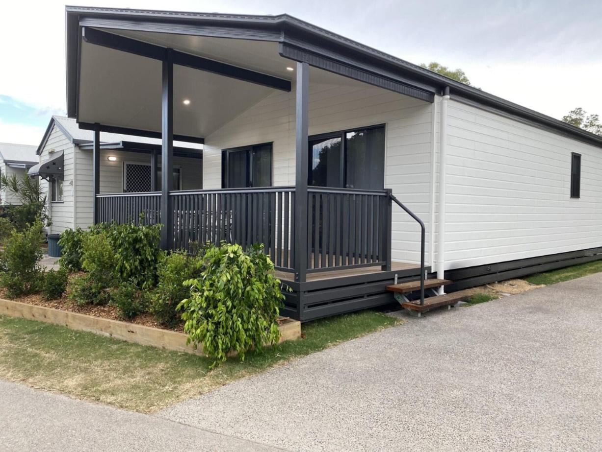 Big4 Breeze Holiday Parks - Rainbow Beach Exterior photo