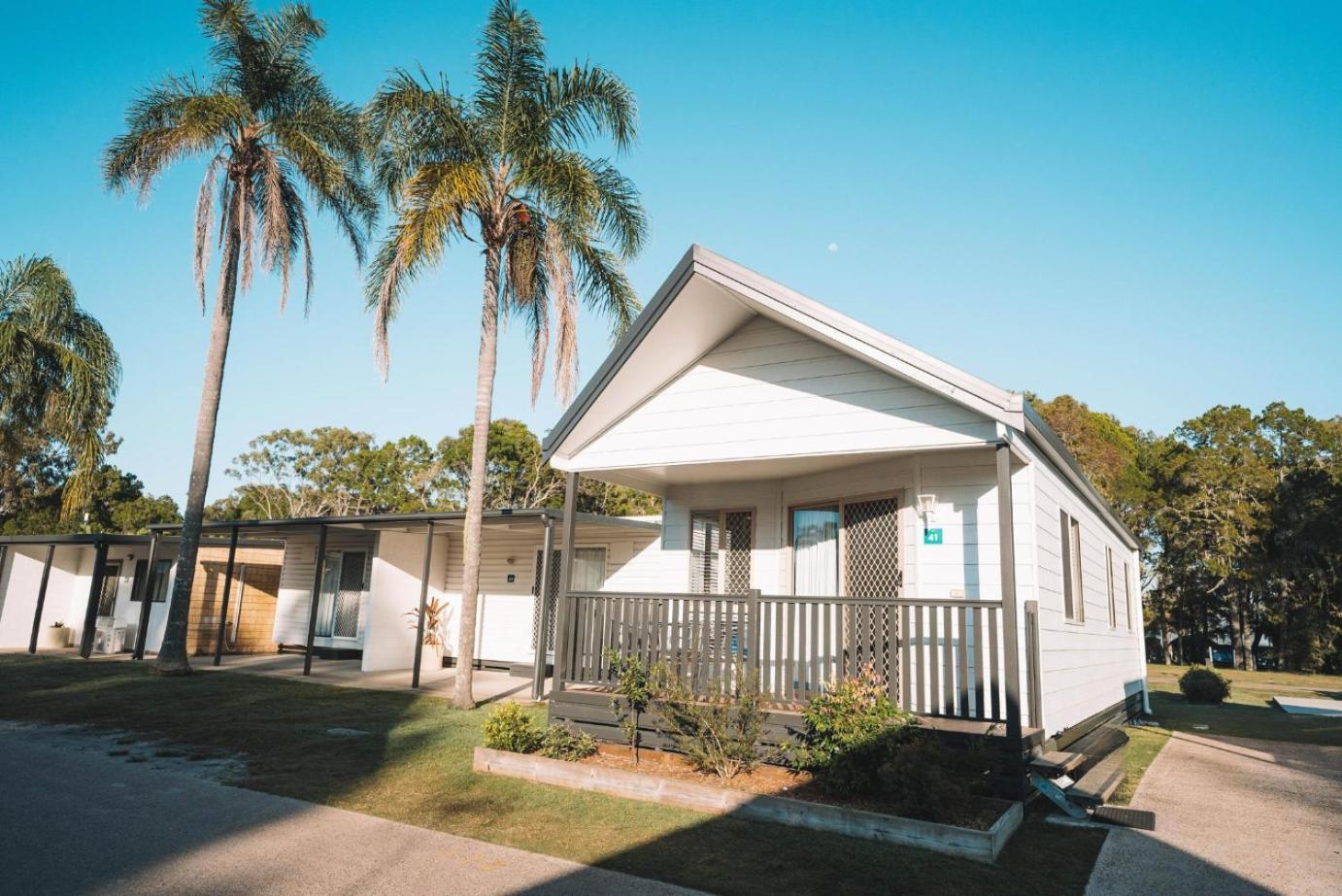 Big4 Breeze Holiday Parks - Rainbow Beach Exterior photo